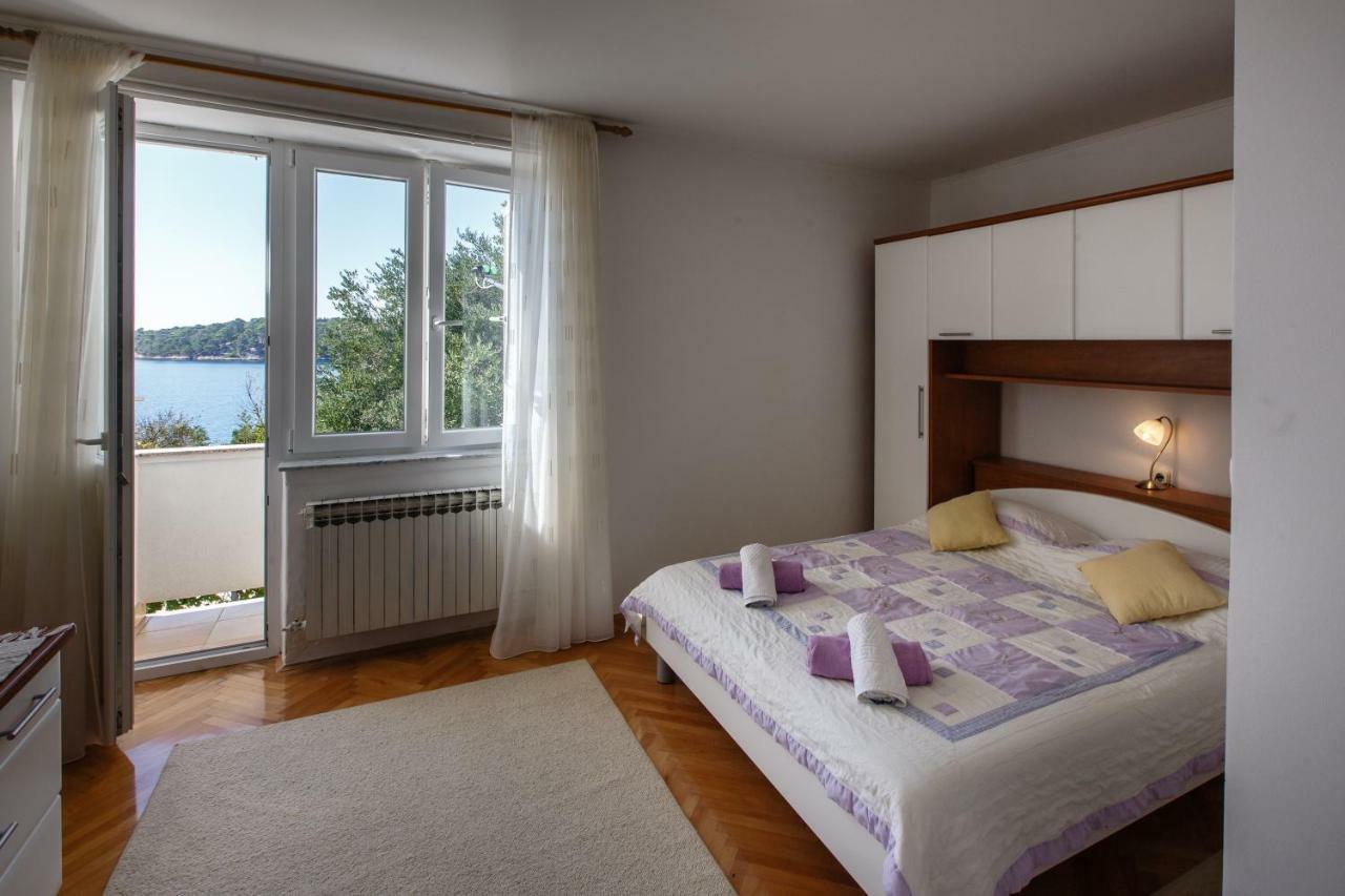 Apartments Maris Раб Экстерьер фото