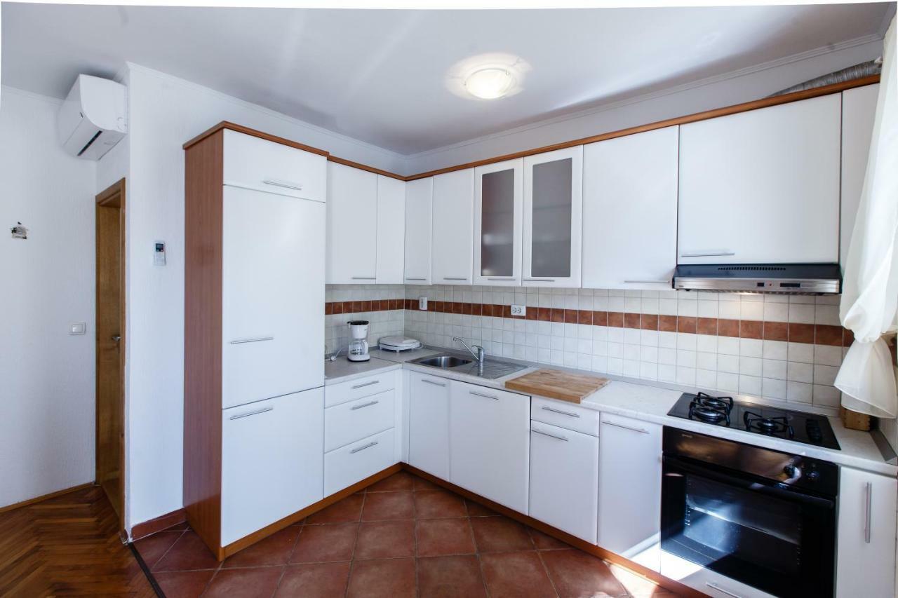 Apartments Maris Раб Экстерьер фото